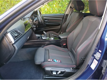 2018 BMW 3 Series 320 DIESEL SPORT LINE SPORTS INTERIOR UNMARKED INSIDE BMW SERVICE HISTORY (9 INPUTS) JUST FULLY SERVICED 2 YEARS NCT 1 YEAR ROAD TAX LOADED WITH EXTRAS €24,949