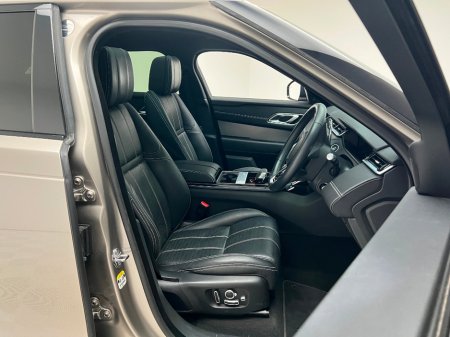 2022 Land Rover Range Rover Velar R-DYNAMIC HSE P400E *PAN ROOF* €52,990 thumbnail