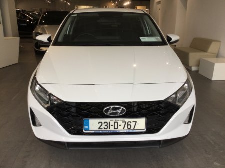 2023 Hyundai i20 DELUXE PLUS AUTOMATIC €23,950 thumbnail