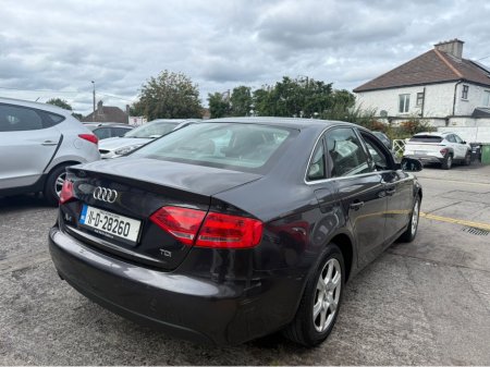 2011 Audi A4 2.0 TDI 120 4DR €4,490