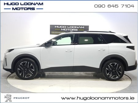 2025 Peugeot 5008 Allure Hybrid 136bhp e-DCS6 €55,295