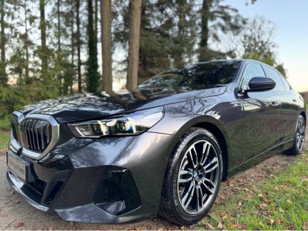 2023 BMW 5 Series G60 520i MSPORT * 3D CAMERA PACK *