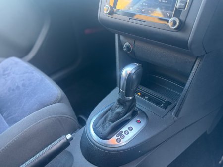 2014 Volkswagen Touran 1.4i HIGHLINE... AUTOMATIC...2 KEYS €11,950 thumbnail