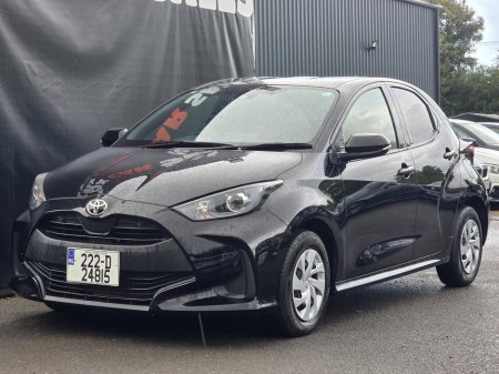 2022 Toyota Yaris  €17,950 thumbnail