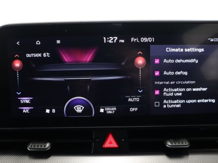 2024 Kia Sportage *1* GT-LINE PHEV 4X4 €37,995 thumbnail