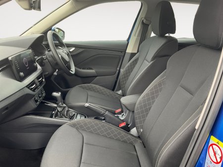 2023 Skoda Kamiq AMBITION 1.0 TSI 110HP D €28,000 thumbnail