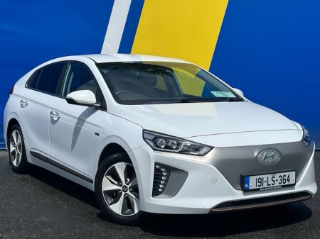 2019 Hyundai Ioniq EV AUTO // HEATED SEATS // SATELLITE NAVIGATION // ADAPTIVE CRUISE CONTROL