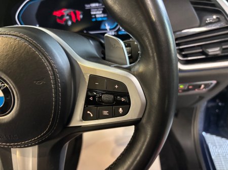 2021 BMW X5 xDrive45e M Sport €52,900 thumbnail