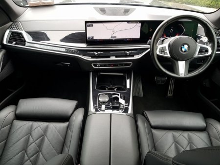 2023 BMW X5 xDrive50e M Sport Pro €82,995