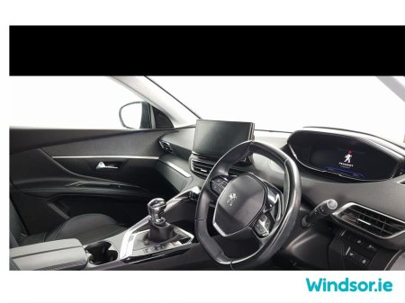 2022 Peugeot 5008 1.5 BlueHDi 130bhp Allure €37,995 thumbnail