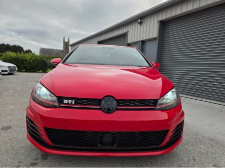 2015 Volkswagen Golf GTI DSG €18,950 thumbnail