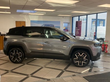 2026 Jeep Compass ALTITUDE €42,995 thumbnail