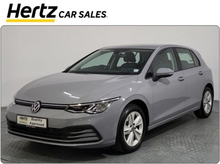 2023 Volkswagen Golf LIFE 2.0 TDI 115HP Diesel Manual €26,995 thumbnail