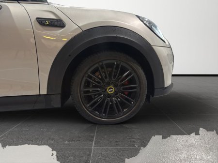 2021 MINI Cooper SE EL20 2DR Auto €17,888 thumbnail