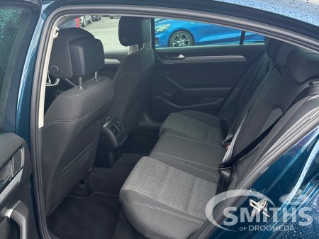 2022 Volkswagen Passat BUSINESS 2.0TDI 122PS **DSG AUTO** €27,950 thumbnail