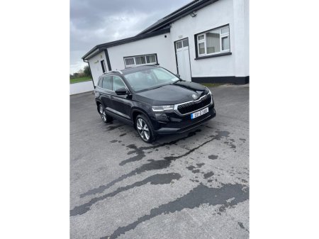 2023 Skoda Karoq STYLE 2.0 TDI 115HP DSG 5 5DR €38,500 thumbnail