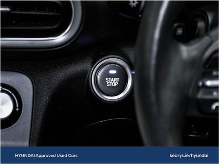 2022 Hyundai Kona EV Premium 64 kWh €22,490 thumbnail