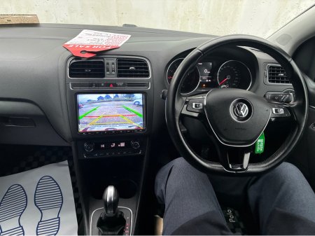 2017 Volkswagen Polo 1.2i TSI Petrol Automatic Comfortline €14,500 thumbnail