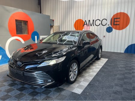 2019 Toyota Camry 2.5 HYRBID / 42k KMs / REVERSE CAMERA , ADAPTIVE CRUISE & MORE €23,950