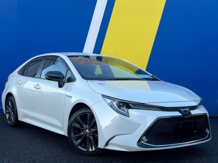 2020 Toyota Corolla WXB 1.8 HYBRID // HALF LEATHER HEATED SEATS // REVERSE CAMERA // ADAPTIVE CRUISE CONTROL €21,750