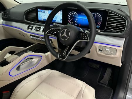 2026 Mercedes-Benz GLE Class GLE400 e 4Matic AMG Exterior Line Sport Edition PHEV €114,395 thumbnail