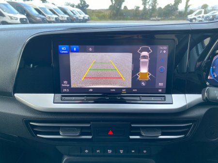 2025 Ford Tourneo Connect 2.0 TDCI Grand Tourneo 7-Seater Automatic €49,950 thumbnail