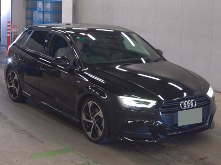 2020 Audi A3 SPORTBACK S-LINE BLACK EDITION AUTOMATIC 1.4 PETROL //HIGH SPEC//REVERSE CAMERA//KEYLESS ENTRY//HALF LEATHER HEATED SEATS//