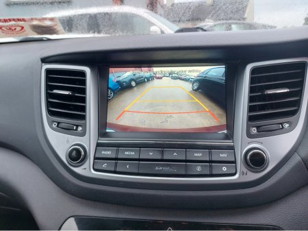 2016 Hyundai Tucson 1.7 CRDI SE NAV BL/DR 5 5DR €13,750 thumbnail