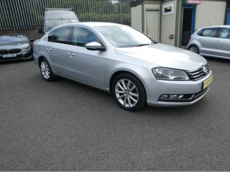 2013 Volkswagen Passat HIGHLINE 1.6 TDI MANUAL 6SPEED FWD BLUEMOTION 105HP 4DR €7,450
