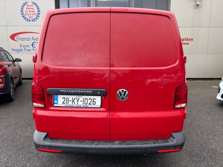 2021 Volkswagen Transporter  €14,595 thumbnail