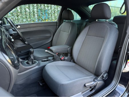 2013 Volkswagen Beetle 1.6 TDI MANUAL 5SPEED BLUEMOTION 105HP 3DR €12,950 thumbnail