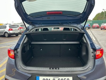 2022 Kia Stonic 1.0 K2 PE MY2022 5DR, *warranty till 2029* Bluetooth, Touch Screen Infotainment System, USB Connection, Rear Parking Sensors, €19,900 thumbnail