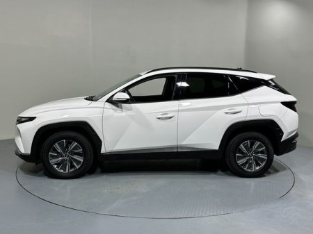 2022 Hyundai Tucson Executive Self Charging Hybrid 222 €34,800