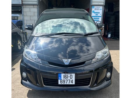 2016 Toyota Estima DAA AHR20W €23,500