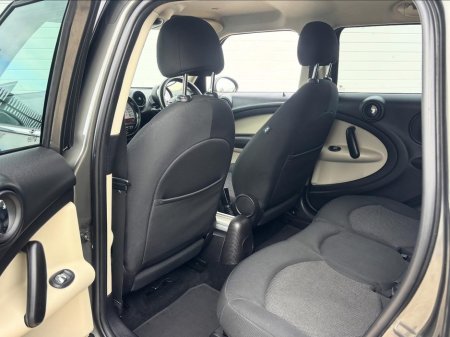 2014 MINI Countryman D 5DR ONE €10,950