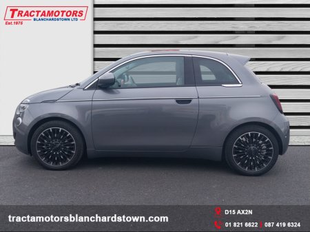 2025 Fiat 500e LA PRIMA 42KWH 3DR AUTO €25,299
