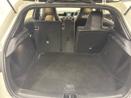 2019 Mercedes-Benz A Class A 180 d AMG LINE A/T | Reversing Camera, Sports seats €25,950 thumbnail