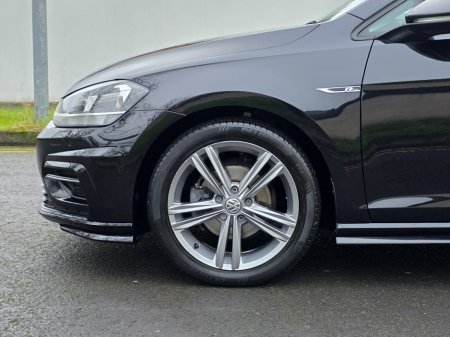 2018 Volkswagen Golf 1.0 TSI 115HP R-Line €18,999 thumbnail