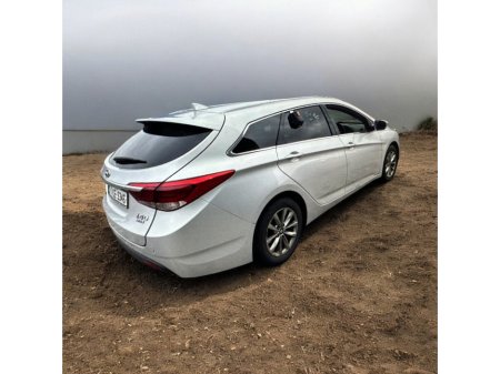 2017 Hyundai i40 Comfort 1.7 Diesel €9,888