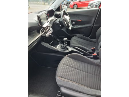 2022 Peugeot 2008  €23,950