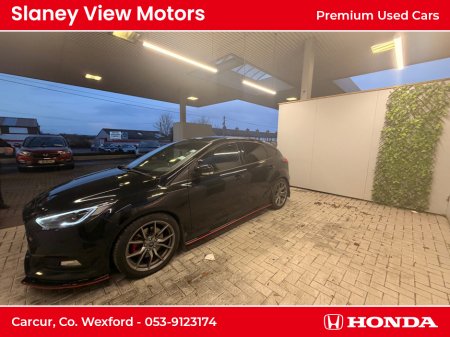 2017 Ford Focus ST2 2.0 TDCI 180PS M6 FWD 4DR €16,950