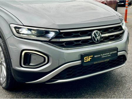 2023 Volkswagen T-Roc ++JUST 6K KML++ STYLE 1.5 TSI D7F 150HP thumbnail