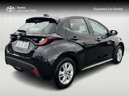2023 Toyota Yaris YARIS 1.5 HYBRID LUNA €24,800