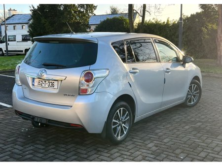 2015 Toyota Verso 1.6 D LUNA SKYVIEW 4DR €6,950 thumbnail