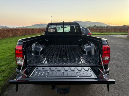 2025 Toyota Hilux 2.8 Single Cab ACTIVE 4x4 Pick Up thumbnail