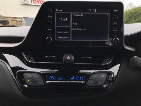 2023 Toyota C-HR HYBRID LUNA - GRANDONS €27,995 thumbnail