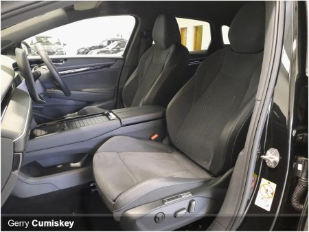 2025 Volkswagen ID.7 Match Pro Plus 77kWh 286HP *Heat Pump* €43,750