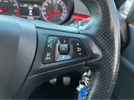 2019 Opel Corsa SRI OPC LINE 1.4 PETROL 3DR //APPLE CARPLAY//OPEL SERVICE HISTORY// €11,950 thumbnail