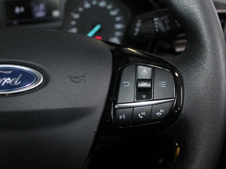 2019 Ford Fiesta 1.10 70PS 5SPD 5DR 4DR €14,999 thumbnail