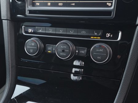 2016 Volkswagen Golf GTI CLUBSPORT 2.0TSI DSG 5DR 265HP €30,995 thumbnail